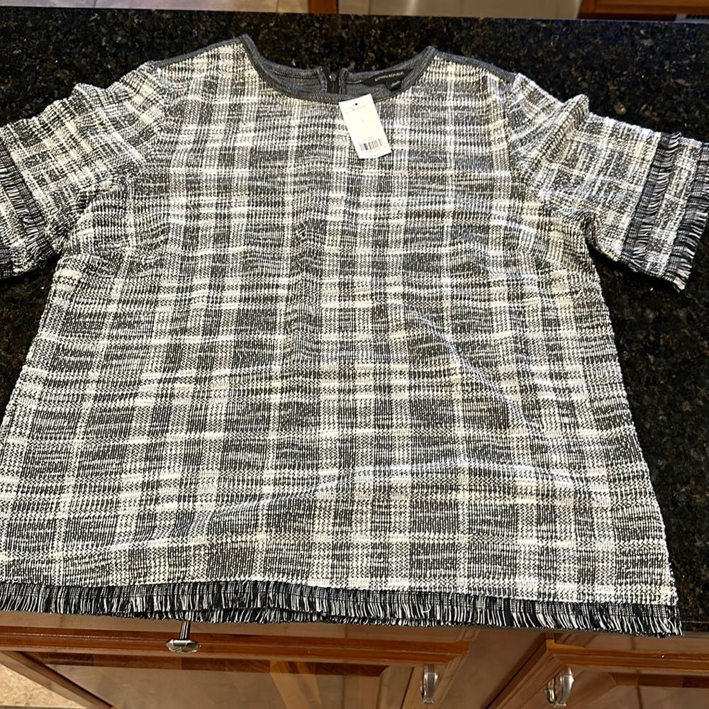 Banana Republic, 60/40, poly cotton short sleeve top